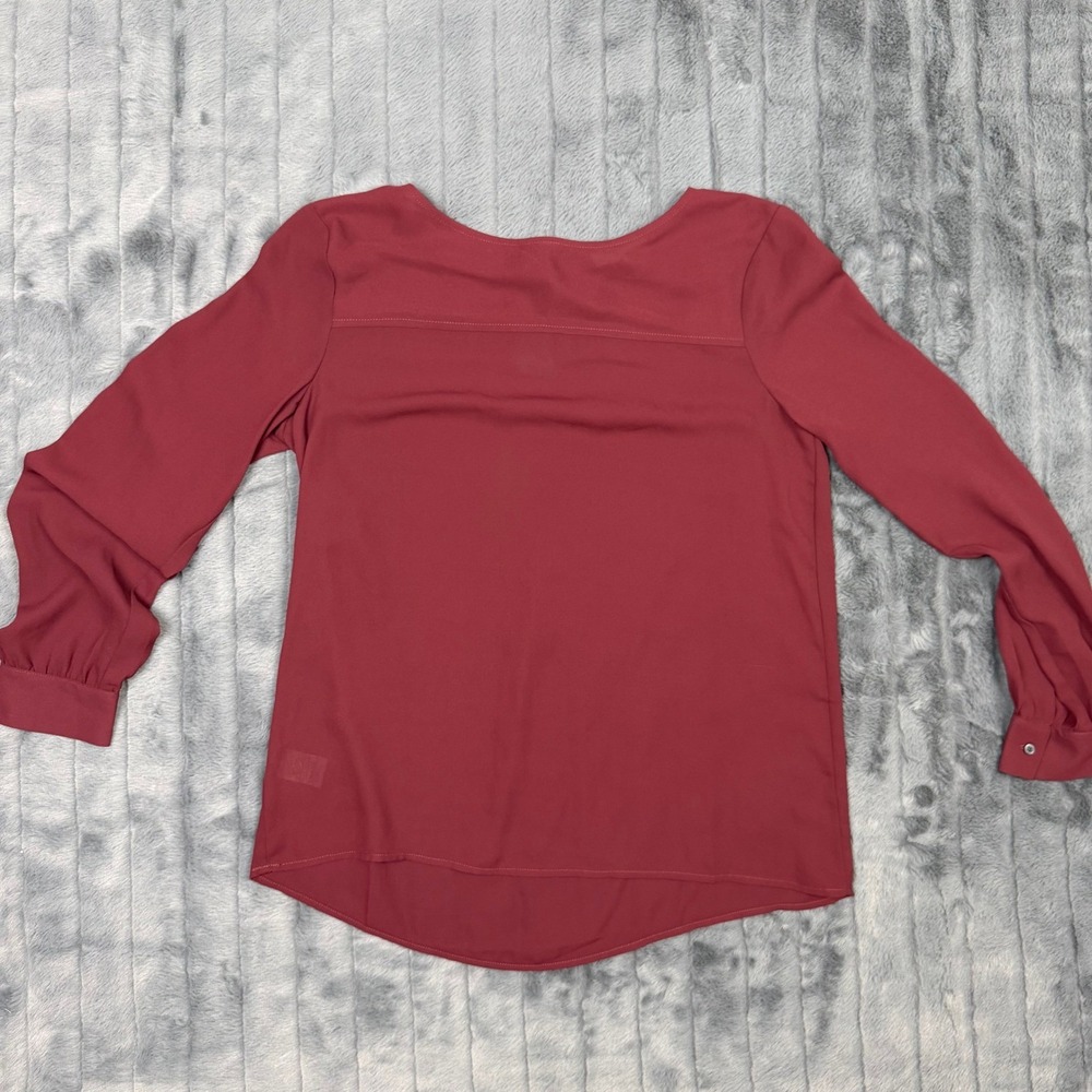 LOFT Outlet Burgundy Keyhole Back Long Sleeve Blouse Small Red Maroon Top 7907